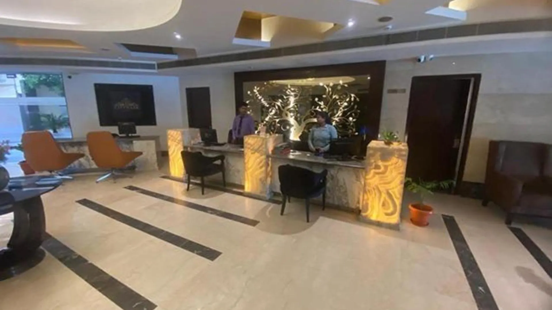 Hotel Fabhotel Prime B City Mark Gurgaon